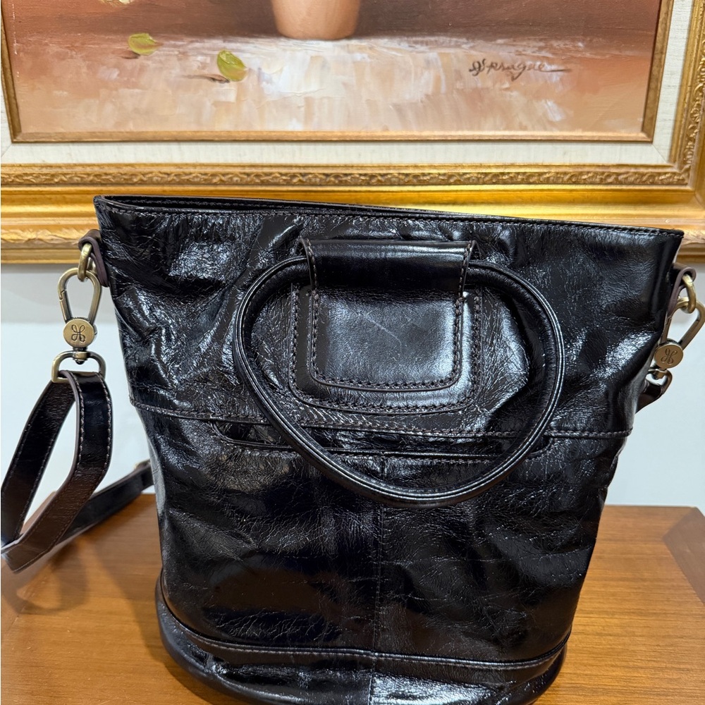 HOBO Shiela Bucket Bag